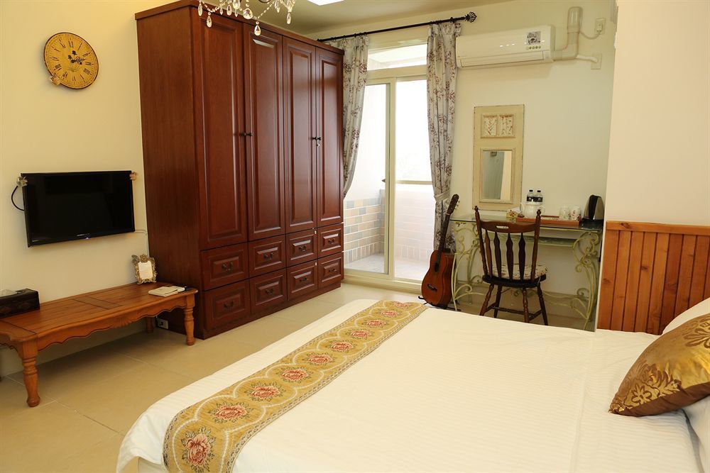 Aman Arena Hotel Kaohsiung Bagian luar foto